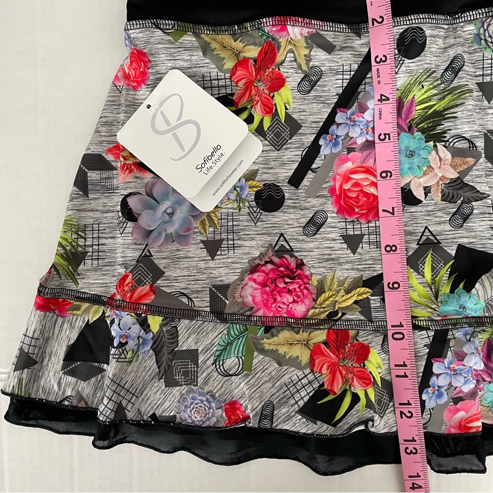 Sofibella Floral Patterned 13” Skort With Black W… - image 5